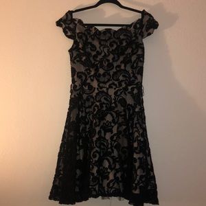 Lace mid low dress